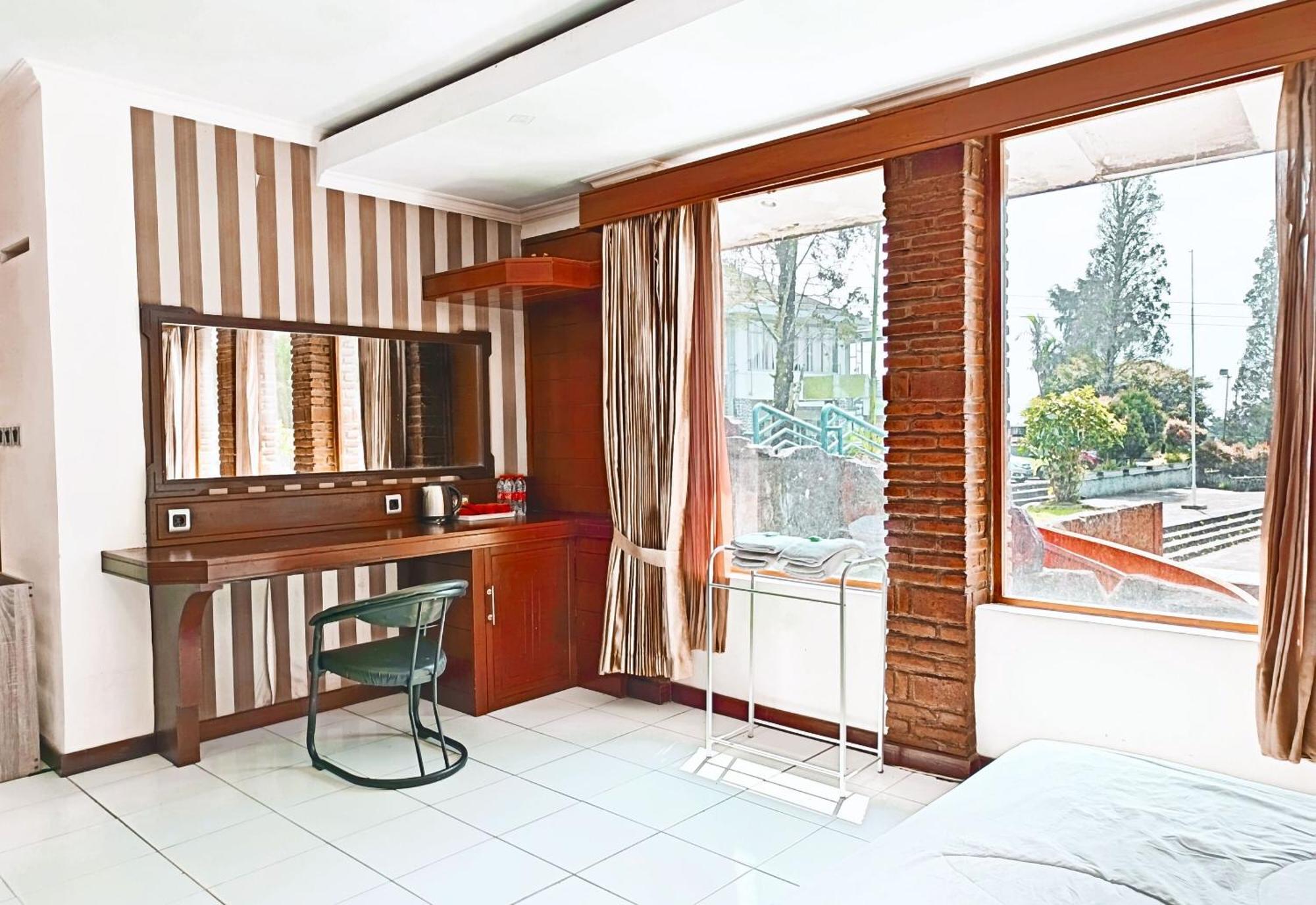 Taman Wisata Kopeng Powered By Cocotel Hotel